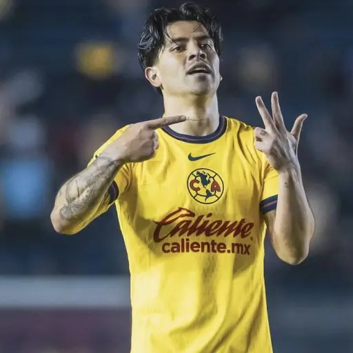 Víctor Dávila, América