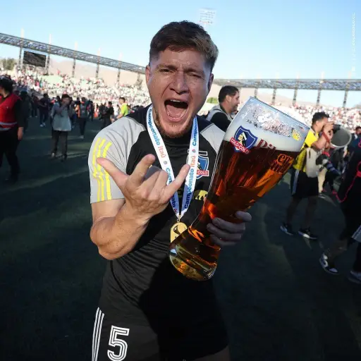 Leonardo Gil ,instagram @colocolooficial