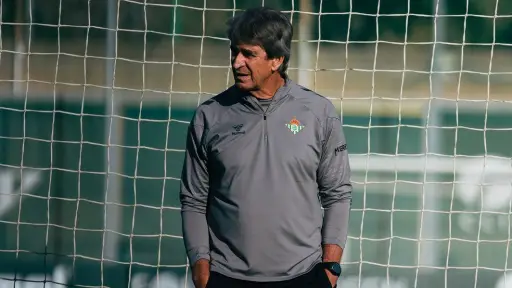 Manuel Pellegrini, Real Betis ,instagram @realbetisbalompie