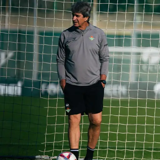 Manuel Pellegrini, Real Betis ,instagram @realbetisbalompie
