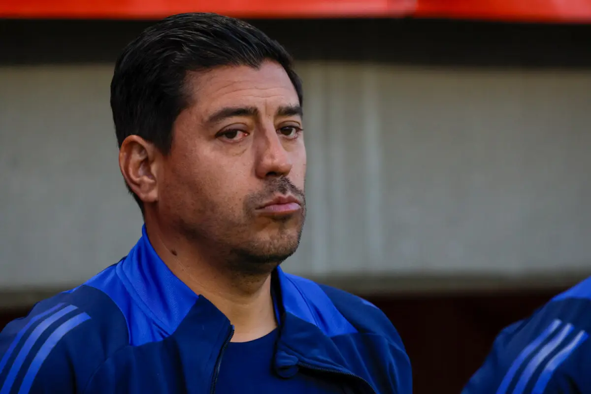 Nicolás Córdova, Aton Chile