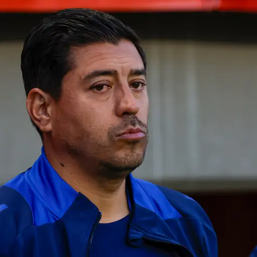 Nicolás Córdova ,Aton Chile