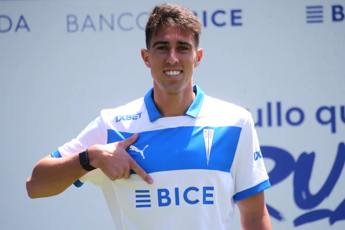 Diego Valencia - Universidad Católica, Aton Chile