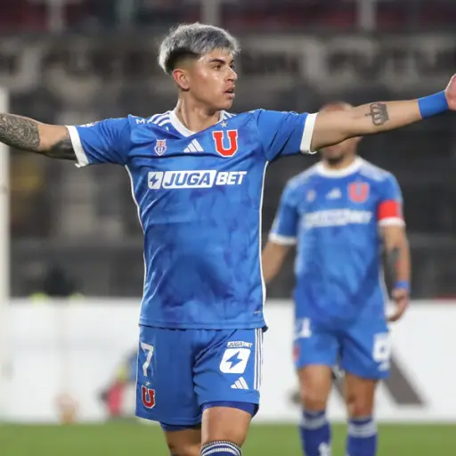 Maximiliano Guerrero ,Aton Chile