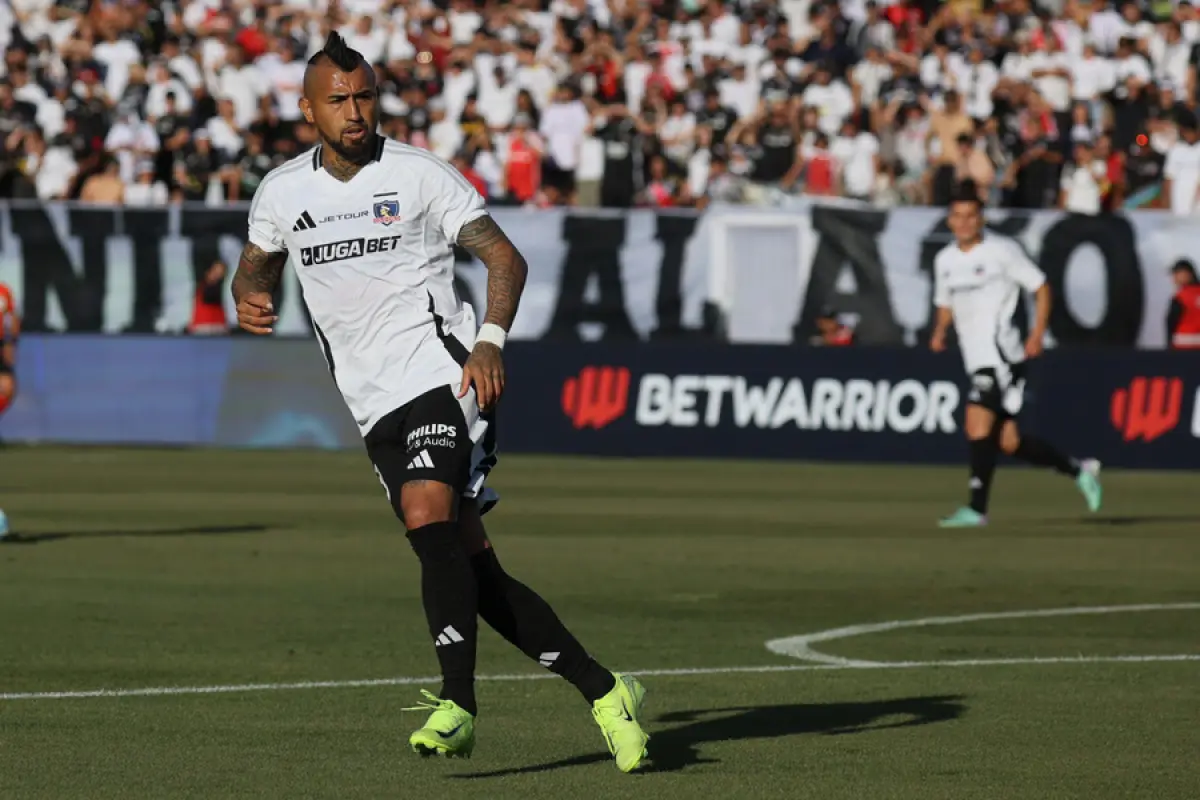 Arturo Vidal, Aton Chile