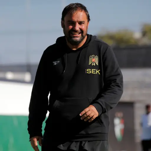 José Luis Sierra ,Aton Chile