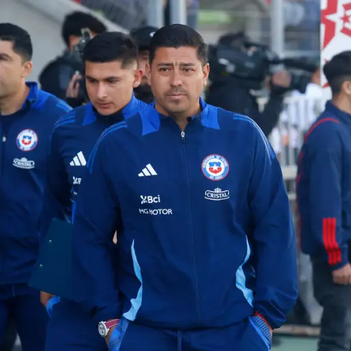 Nicolás Córdova ,Aton Chile
