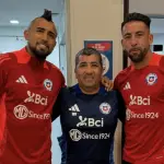 Wilson Vásquez junto a Isla y Vidal