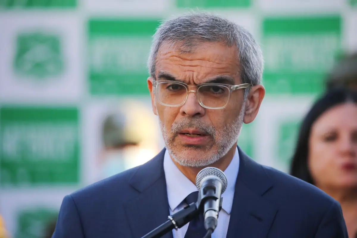 Luis Cordero, ministro de Seguridad Pública, Aton
