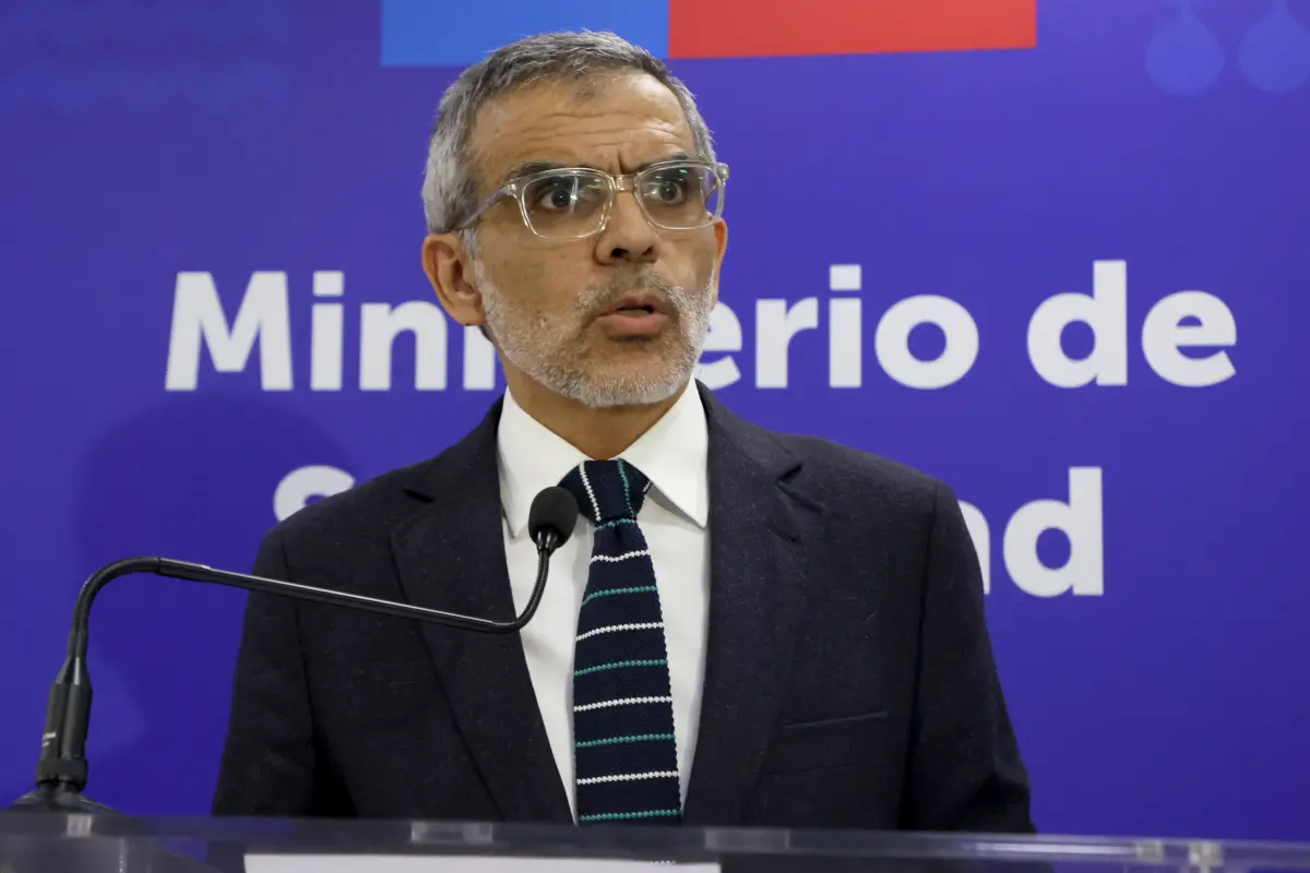 Luis Cordero, ministro de Seguridad Pública, Aton